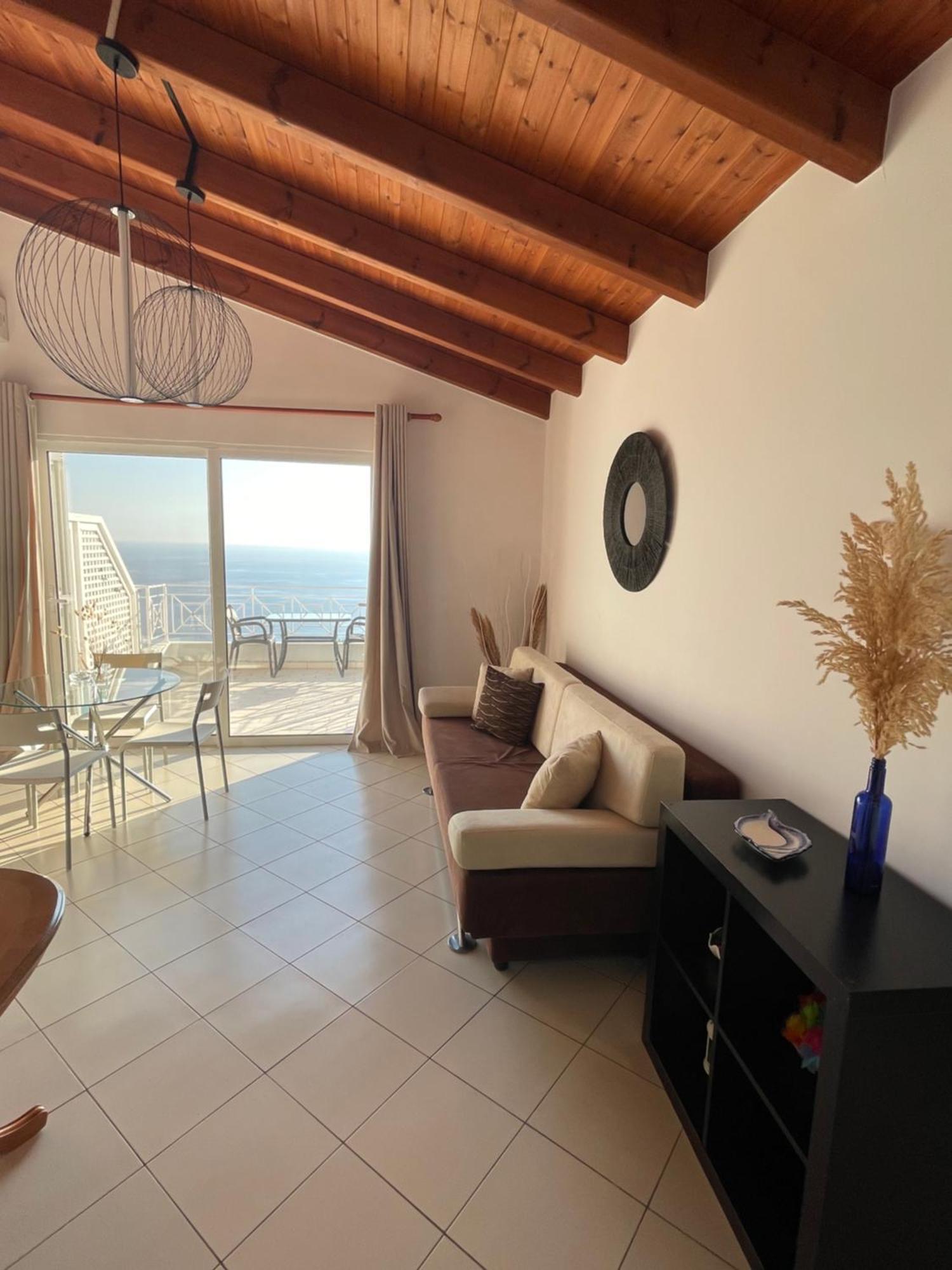 61 Sea And Sunset View